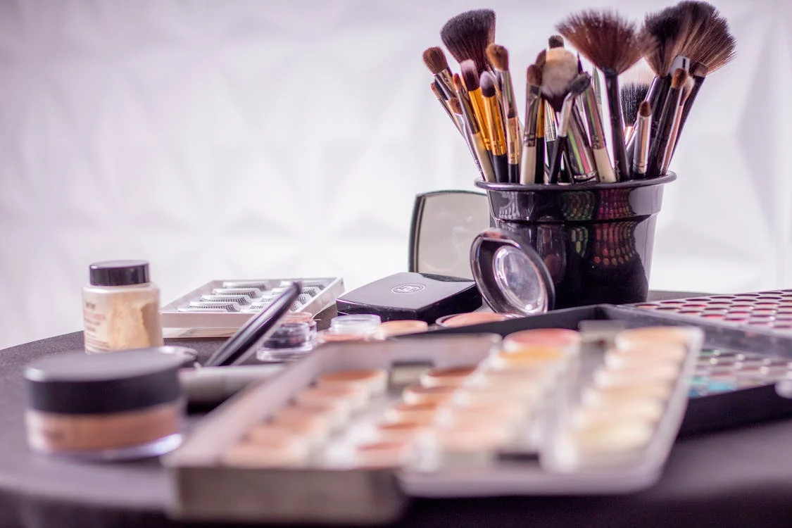 IRISS Academy Makeup Studio